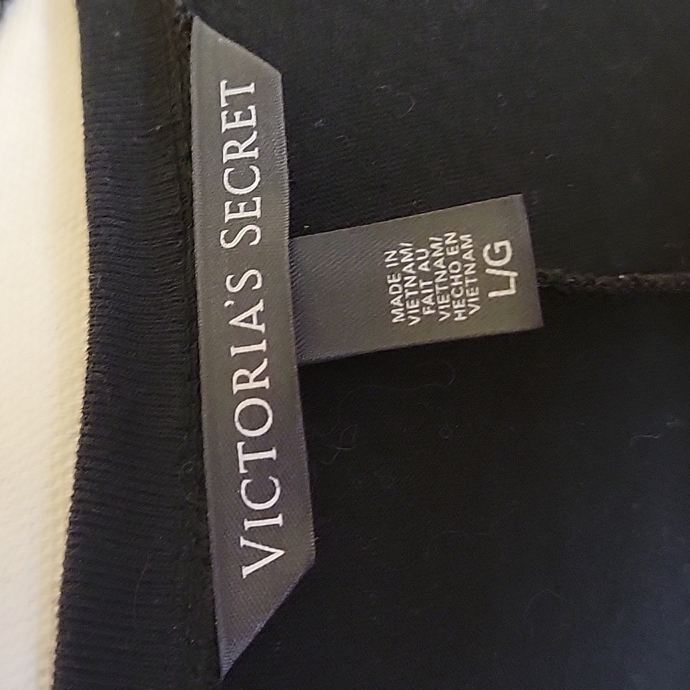 Victoria's secret woman shirt large - Picture 3 of 3